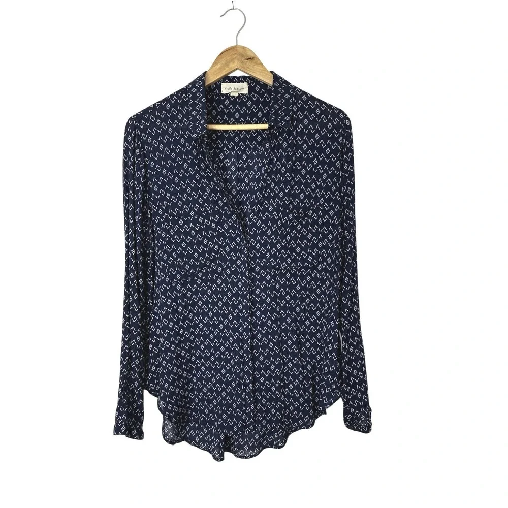 Cloth & Stone Button Up Top Womens Medium Blue Geometric Soft Lightweight Pocket - Picture 1 of 7